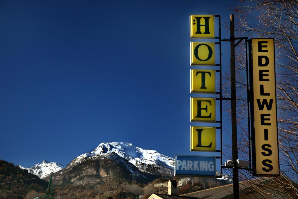 Hotel Edelweiss Villeneuve Exteriér fotografie