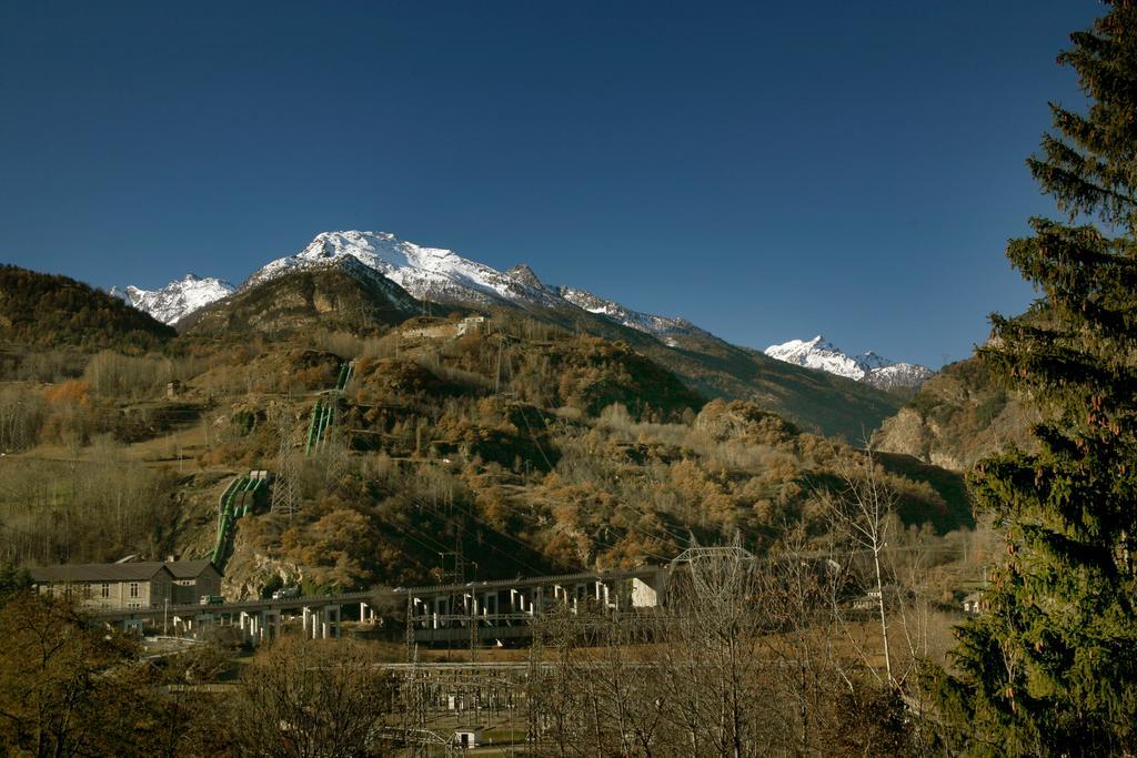 Hotel Edelweiss Villeneuve Exteriér fotografie